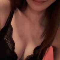 今月は今日と18日だけかも?