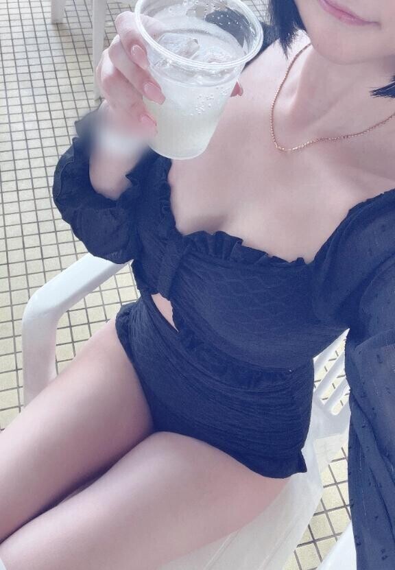 趣味はお酒を飲むこと?