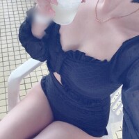 趣味はお酒を飲むこと?