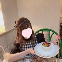 あきな