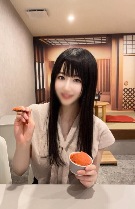 ねぇ、ひとくち食べる？??