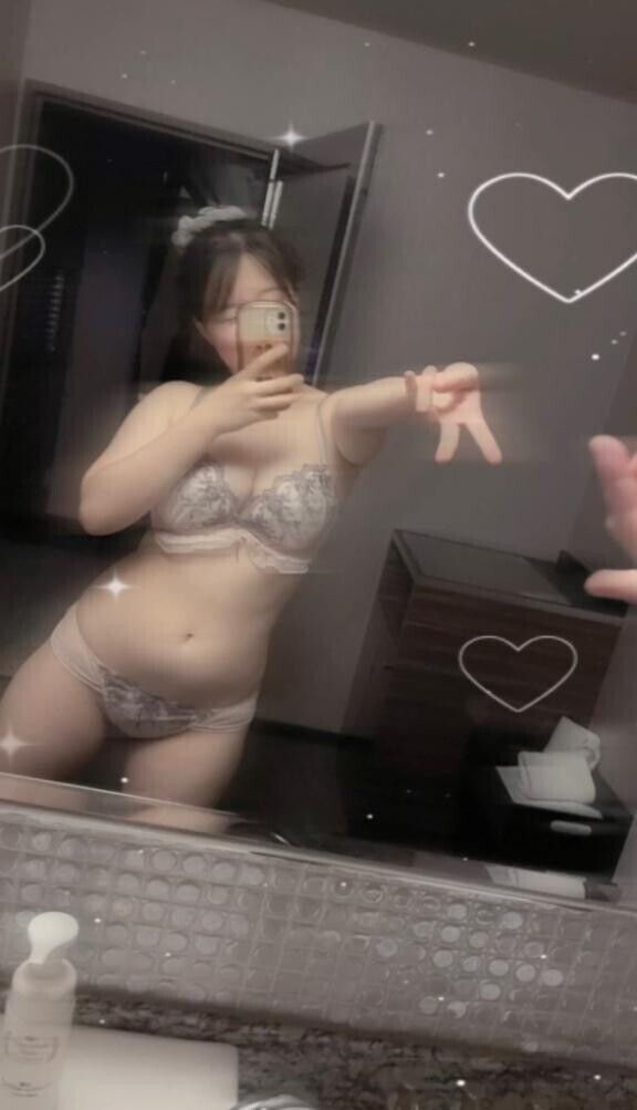 えっちな時間、、、?